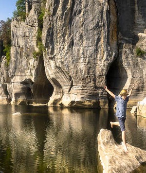 Baignade et détente dans le Chassezac, Ardèche Sud