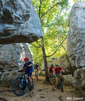 Circuit en vélo dans le bois de Païolive