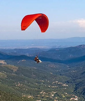 Découvrir des sensations fortes avec le parapente